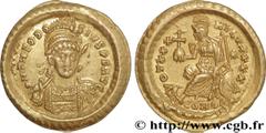 THEODOSE II(10/01/402-28/07/450)Flavius Theodosius Solidus N° v34_1078    Date : 431-432 Nom de l'atelier : Constantinople Métal : or Diamètre : 22mm Axe des coins : 6h. Poids : 4,42g. Degré de rareté