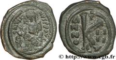 JUSTIN II(15/11/565-5/10/578) Demi-follis N° v36_1148    Date : 568-569 Nom de l'atelier : Constantinople Métal : cuivre Diamètre : 24mm Axe des coins : 6h. Poids : 6,29g. Degré de rareté : UNIQUE Eta