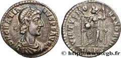 Roman coins GRATIAN Type : Silique  Date : 378-383  Mint name / Town : Trèves  Metal : silver  Diameter : 18,5  mm Orientation dies : 12  h. Weight : 1,99  g. Rarity : R1  Obverse legend : D N GRATIA-