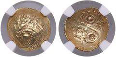 Ancient - Celtic World Celtic Britain (Corieltavi) AV Quarter-Stater c. 60-20 BC - NGC AU Strike: 4/5, Surface 3/5. Scratches. Splendid lustrous exemplar. "Lindsey Scyphate" type, early uninscribed is