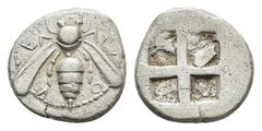 Greek Coins IONIA. Ephesos.(Circa 500-420 BC).Drachm. Obv : Bee. Rev : Quadripartite incuse square. SNG Kayhan 120. Condition : Nicely toned.Good very fine. Weight : 3.32 gr Diameter : 14 mm