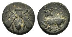 Greek Coins IONIA. Ephesos.(Circa 370-350 BC).Ae. Obv : Ε - Φ. Bee. Rev : Stag left, head right. SNG von Aulock 1838 & 7823. Condition : Good very fine. Weight : 1.52 gr Diameter : 12 mm