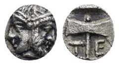 GREEK COINS TROAS.Tenedos .(Circa 500-400 BC).Obol. Obv : Janiform head, female on left, male on right. Rev : T-E, double axe within incuse square. SNG Munchen 340; SNG Copenhagen 509; HGC 6, 387 Cond