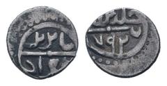 Islamic Coins OTTOMAN.Bayazid I.1389-1402 AD.AR Akce.Arabic legend / Arabic legend, 792 AH.HE 59-69; Pere 13; Artuk 1385; Sreckovic S. 43-48; Damali 4-G1. Good very fine. Weight : 1.1 gr Diameter : 12