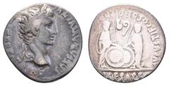Fritz Taeger Collection Antike Römer Münzen Römische Kaiserzeit Augustus, 27 v. Chr.-14 n. Chr., Denar (3,49g), Lugdunum. Av: Kopf nach rechts, darum Umschrift. Rev: Gaius und Lucius Caesar, darum Ums
