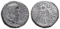 Antiquity Antike Römer Münzen der Römischen Provinzen Lycaonia, Laodicea Combusta, Æ (10,04g), Vespasianus, 69-79. Av: Kopf nach rechts, darum Umschrift. Rev: Stehende Nike mit Kranz und Palmzweig nac
