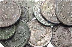ROMAN. Imperial. Lot of Twelve (12) Æ from Diocletian to Jovian. All coins: Diocletian // Maximianus (2) // Constantius I // Helena // Galerius (3) // Galeria Valeria // Julian II (2) // Jovian. Near 