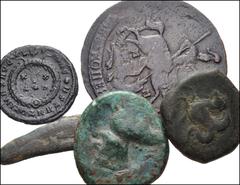 MIXED. Greek-World. Lot of five (5) bronze coins. Includes: GREEK: SICILY, Syracuse. Æ Litra // SKYTHIA, Olbia. Æ ‘Dolphin’ // Uncertain. Æ 21mm // ROMAN IMPERIAL: Constantine I. Æ Follis // WORLD: RU