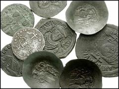 BYZANTINE EMPIRE. Lot of nine AR, Billon and Æ. Lot oncludes the following: JUSTINIAN I. Æ Follis of Constantinople. SB 163 // TIBERIUS II. Æ Follis of Constantinople. SB 430 // LEO VI. Æ Follis. SB 1