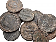 ROMAN. Imperial. Lot of twenty-one (21) miscellaneous late Roman bronzes. An interesting selection of Æ from Diocletian to Theodosius I, the early coins are folles and the later ones are mostly Æ 1 in