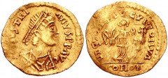 UNCERTAIN GERMANIC TRIBES, Pseudo-Imperial coinage. Early to Mid to 6th century AD. AV Tremissis (16mm, 1.48 g, 6h). Imitating a tremissis of Justinian I. Uncertain mint. [D N] IVSTNI ΛNVS PP ΛVC, pea