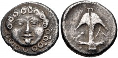 THRACE, Apollonia Pontika. Late 5th-4th centuries BC. AR Drachm (14mm, 2.78 g, 5h). Facing gorgoneion / Upright anchor; crayfish to left, A to right. Topalov, Apollonia 45; SNG BM Black Sea 160-1 var.