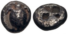ISLANDS off ATTICA, Aegina. Circa 525-480 BC. AR Obol (7mm, 0.79 g). Sea turtle, head in profile, with trefoil collar and row of dots down its back / Incuse square of Union Jack pattern with two segme