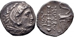 IONIA, Erythrai. Circa 303-297 BC. AR Drachm (17mm, 3.85 g, 12h). Abron, magistrate. Head of Herakles right, wearing lion skin / Club and bow in bowcase; ABPΩN between. Kinns 84; SNG Copenhagen 619. V