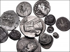 GREEK. Miscellaneous. Lot of fourteen (14) silver issues. Includes: SICILY, Syracuse. AR Litra (2) // MACEDON, Akanthos. AR Tetrobol (2) // KINGS of MACEDON, Amyntas III. AR Diobol // ILLYRIA, Dyrrach