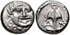 THRACE, Apollonia Pontika. Late 5th-4th centuries BC. AR Drachm (12mm, 2.85 g, 12h). Facing gorgoneion / Upright anchor; A to left, crayfish to right. Topalov, Apollonia 45; SNG BM Black Sea 160-1; SN