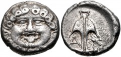 THRACE, Apollonia Pontika. Late 5th-4th centuries BC. AR Drachm (13mm, 2.81 g, 6h). Facing gorgoneion / Upright anchor; A to left, crayfish to right. Topalov, Apollonia 44 corr. (sides revesred); SNG 
