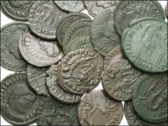 ROMAN. Imperial. Lot of thirty-five later Roman Antoniniani and other Æ. Carinus / Aequitas // Same / Felicitas // Diocletian / Jupiter handing Victory to Emperor // Maximian / Same as last // Severus