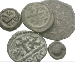 BYZANTINE. Early. Lot of five Æ from western mints. Vandals in Carthage. Gelimir. Nummus. MEC 1, 28; MIR I 25 // Maurice Tiberius. Pentanummium. Catania mint. DOC I 280; SB 582 // Revolt of Heraclius.