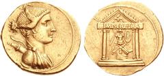 Octavian. 30-29 BC. AV Aureus (7.50 g, 6h). Italian (Rome?) mint. Draped bust of Diana Siciliensis right, her shoulders bare, the hair drawn back and coiled into two rolls on top and back of head; beh