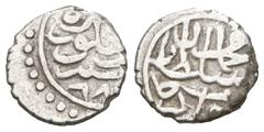 ISLAMIC Ottoman Empire. (XIV-XX century), AR Akçe. Weight 0,75 gr - Diameter 8 mm.