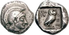 Attika Athen Tetradrachme 510/500 v. Chr. 17.64 g. Kopf der Athena / Eule und Olivenzweig in Quadratum incusum. Svoronos, Tf. 4, 13 Seltman, Athens, 181 var (Gruppe G I) Eine der ersten Eulen von Athe
