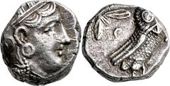 GRIECHISCHE MÜNZEN Attika Athen Tetradrachme 353/294 v. Chr. Kopf der Athena / Eule (Steinkauz), dahinter Olivenzweig und Mondsichel. 9h. Svoronos, Tf. 19; SNG Cop. 63; HGC 1599. 17.22 g.; 22,1 mm. Fe