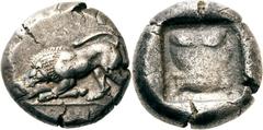 Lykien Unbestimmter Dynast (Kuprilli?) Stater um 450 v. Chr., unbestimmte Münzstätte (Xanthos?). 9.07 g. Löwe beim Verschlingen einer Stierkeule nach l. / Stierkopf nach l. in Quadratum incusum. SNG C