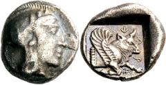 Lykien Dynast Kherei Hemidrachme 430/410 v. Chr., unbestimmte Münzstätte. 2.11 g. Kopf der Athena mit attischem Helm nach r. / Geflügelte Stierprotome nach r. in Quadratum incusum, im Feld Legende QId