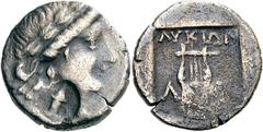 Lykien Lykische Liga Drachme 167/81 v. Chr., Limyra mit Gegenstempel. 2.38 g. Büste des Apollon mit Köcher nach r., im Feld Ggst. Köcher / Lyra in flachem Quadratum incusum, im Feld Legende LUKIWN und