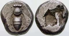 GRIECHISCHE MÜNZEN (GREEK COINS) -Ionien -Ephesos 177. Drachme um 520 v. Chr. Biene / Rohes Incusum. Head, Ephesus, S. 16, 11. 3.47 g. Sehr schön Schätzung (estimation): 500,-- EUR