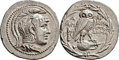 GRIECHISCHE MÜNZEN Attika Athen Tetradrachme "neuen Stils" Magistratsjahr des Hera(kles), Aristoph... und Deme(trios) (136/135 v. Chr.) Kopf der Athena mit Greifenhelm / Eule auf Amphora, Beiz. Keule 
