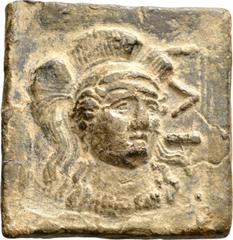 ANTIKE GEWICHTE Handelsgewichte aus griechischer und römischer Zeit Blei 2./1. Jhdt. v. Chr. Kopf der Athena Ilios/Parthenos plastisch erhaben in Dreiviertelansicht, daneben ILI für Ilion/Troia, 5,3 x