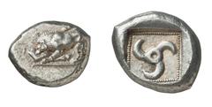 GRIECHISCHE MÜNZEN (GREEK COINS) ->Lykien ->Lykien 188. Unbestimmter Dynast (Kuprilli?). Stater 460/440 v. Chr., Xanthos (?). Löwe mit Stierkeule im Maul / Triskeles in Quadratum incusum. SNG v. Auloc