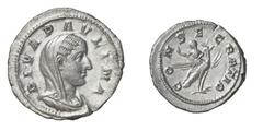 RÖMISCHE MÜNZEN (ROMAN COINS) ->Kaiserliche Prägungen ->Kaiserliche Prägungen 1140. Maximinus I. Thrax für Diva Paulina.. Denar. Verschleierte Büste / Kaiserin mit Zepter auf fliegendem Pfau. RIC 2; C