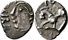 KELTISCHE MÜNZEN Gallier Sequani Togirix Quinar 50/30 v. Chr., Saône/Rhône/Jura. Kopf nach links, davor Legende / Pferd nach links, darüber Legende. DT 3250; Depeyrot NC VI , 273. 1.86 g.; Feine Tönun