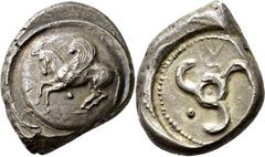 GRIECHISCHE MÜNZEN Lykien Dynast Khinakha Stater 470/440 v. Chr., unbest. Mzst. in Ostlykien (Limyra?). Pegasos auf Rundschild, im Feld Kugel / Triskeles in rundem Incusum, im Feld Kugel und lineares 