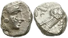 GRIECHISCHE MÜNZEN GRIECHENLAND, ATTIKA / Stadt Athen, AR Tetradrachme (380-250 v.Chr.). Kopf der Athena. Rs.Eule mit Olivenzweig und Mondsichel im quadratum incusum. 17,10g. ss Sear 2526