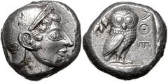 GRIECHENLAND, ATTIKA / Stadt Athen, AR Tetradrachme (ca.500-490/482 v.Chr.). Kopf der Athena r., das Haar in spiralförmigen Locken um das Gesicht gelegt, mit runden Ohrringen und Attischem Helm. Rs.Eu