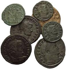 RÖMISCHES REICH Constantius I. als Caesar, 293-305, AE Follis, VI AQC. Belorb. Büste r. Rs.Moneta mit Waage und Füllhorn (2x s/ss + ss). DAZU: gleiche S A. Rs.Genius mit Patera und Füllhorn; AE Antoni