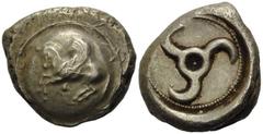 *KLEINASIEN, LYKIEN. Dynasten (460-440 v.Chr.), AR Stater (unbest.Dynast). Pegasos l.fliegend Rs.Triskeles in rundem incusum. 9,9g. SNG Aulock 4089, selten i.d.Erhaltung, vz