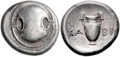 GREEK COINS GRIECHENLAND, BOEOTIEN / Stadt Thebes (Theben), AR Stater (395-338 v.Chr.). Boeotischer Schild. Rs.Volutenkrater, zwischen KA-BI. 12,21g. BMC 150, SNG.Cop.339, BCD 539, kl.Sf., Einhieb Vs.