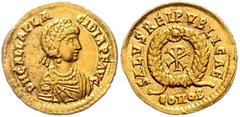 ROMAN COINS RÖMISCHES REICH, Galla Placidia, Gemahlin des Constantius III., +450, AV Semis, Rom oder Ravenna. Drap. Büste mit Perldiadem r. Rs.Christogramm im Kranz. 2,16g. RIC Valentinian, 2054, GOLD