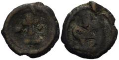 BYZANTINE COINS BYZANTINISCHES REICH, Constantin VII. und Romanos I., 920-944, AE 12 nummis, Cherson. Kreuz auf Stufen zw. Punkten. Rs.Monogramm. 4,40g. Sear 1764,
