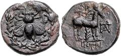 GREEK COINS KLEINASIEN, IONIEN / Stadt Ephesos, AE 20 (202-133 v.Chr.). Biene im Lorbeerkranz. Rs.Hirschkuh vor Palme. 4,15g. BMC 14.62.137 Sf.a.Rd., f.vz
