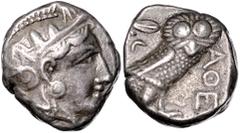 GREEK COINS GRIECHENLAND, ATTIKA / Stadt Athen, AR Tetradrachme (393-300 v.Chr.). Kopf der Athena. Rs.Eule mit Olivenzweig und Mondsichel. 16,91g. Sear 2537; SNG Cop.63