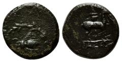 GREEK COINS KLEINASIEN, IONIEN / Stadt Ephesos, AE 13 (ca.200-100 v.Chr.). Biene im Kranz. Rs.Hirsch steht r. 2,04g. l.dez., ss+