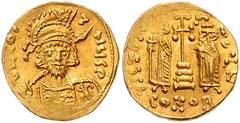 BYZANTINE COINS BYZANTINISCHES REICH, Constantin IV., 668-685, AV Solidus, CONOB =Constantinopel. Büste mit Speer und Schild. Rs.Krückenkreuz mit 3 Stufen, l. Heraclius, r. Tiberius, Off.Z. 4,40g. GOL