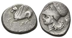 GRIECHISCHE MÜNZEN GRIECHENLAND, KORINTH / Stadt Korinth, AR Stater (4.Jh.v.Chr.). Pegasos l. Rs.Athenakopf mit korinth. Helm l., dah. Beiz. 8,22g. ss Sear 2626f