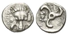 GRIECHISCHE MÜNZEN KLEINASIEN, LYKIEN. Perikles, um 380 v.Chr., AR 1/3 Stater, Perikles (380-362 v.Chr.). Löwenskalp. Rs.Triskeles, Beiz. Apoll mit Lorbeerkranz. 3,17g. ss BMC-